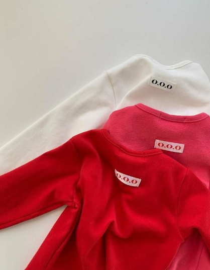 O.O.O ベーシックTシャツ