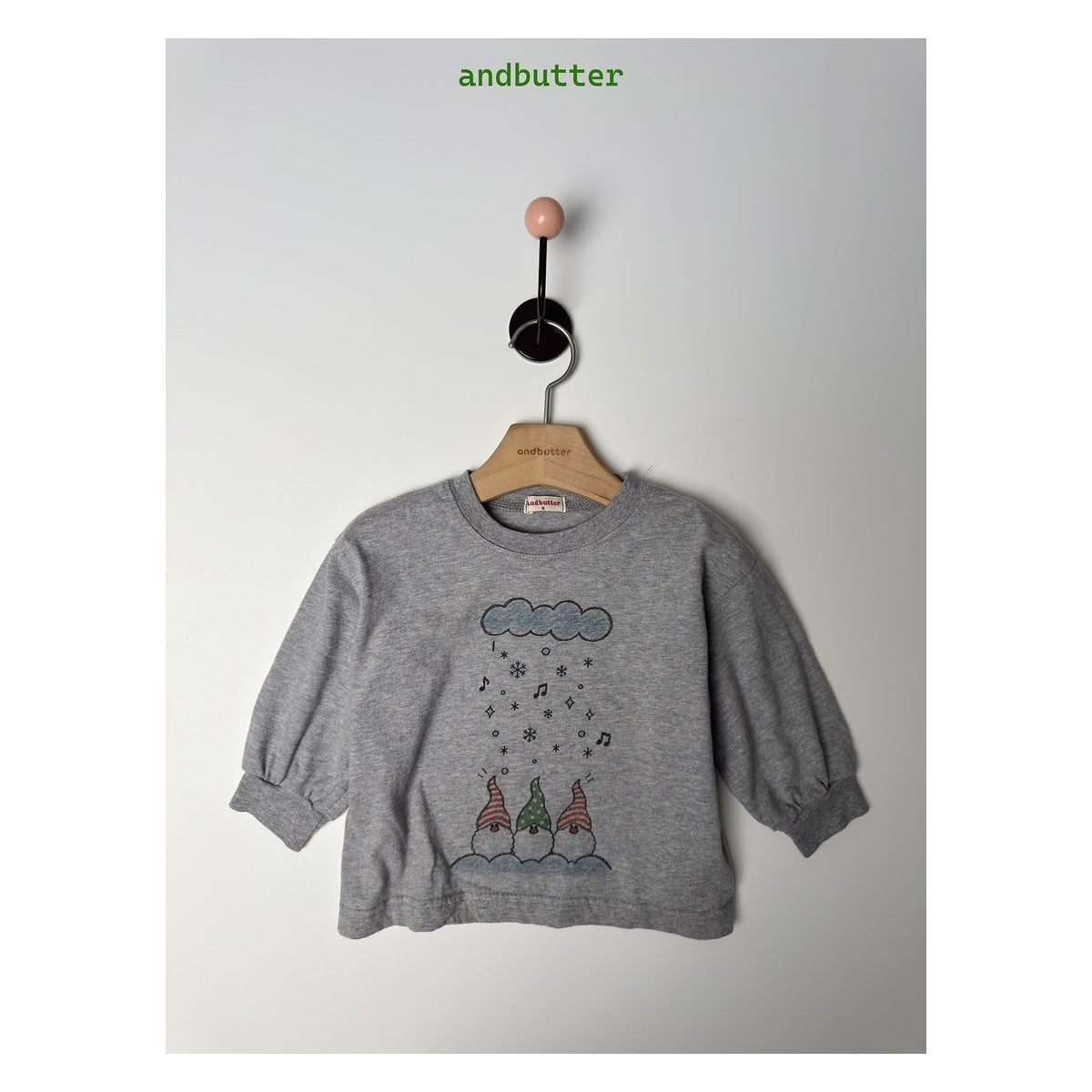 and butter クラウドサンタTシャツ