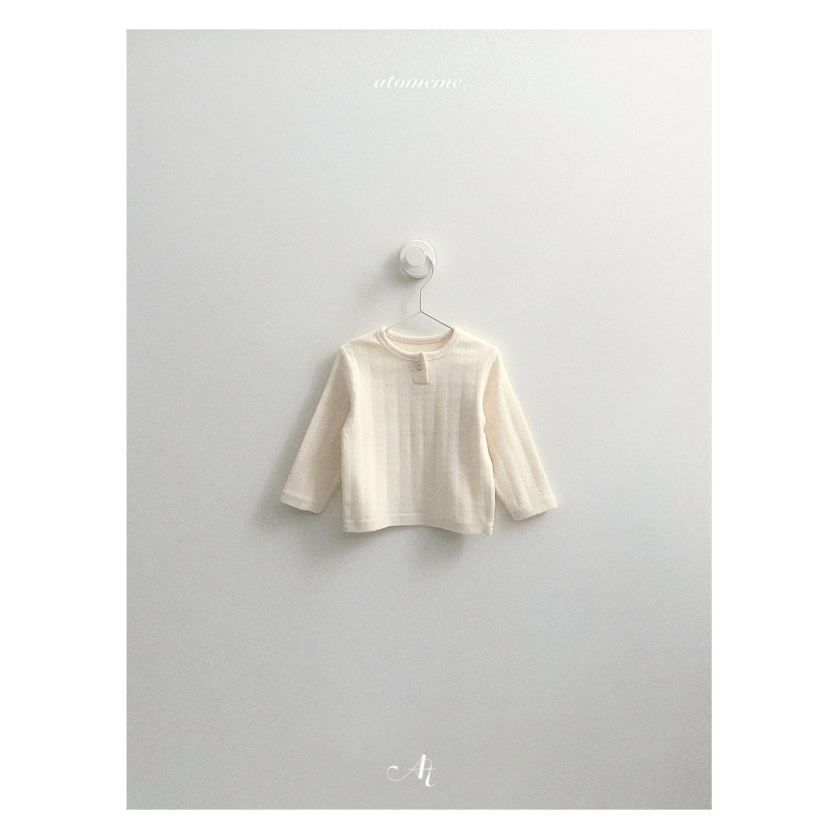 atomeme ルネアイレットTシャツ