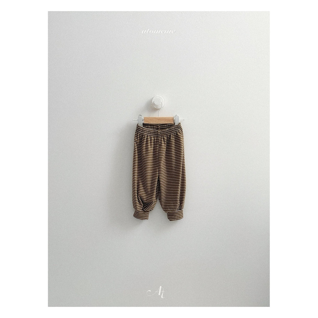 atomeme キャラメルパンツ
