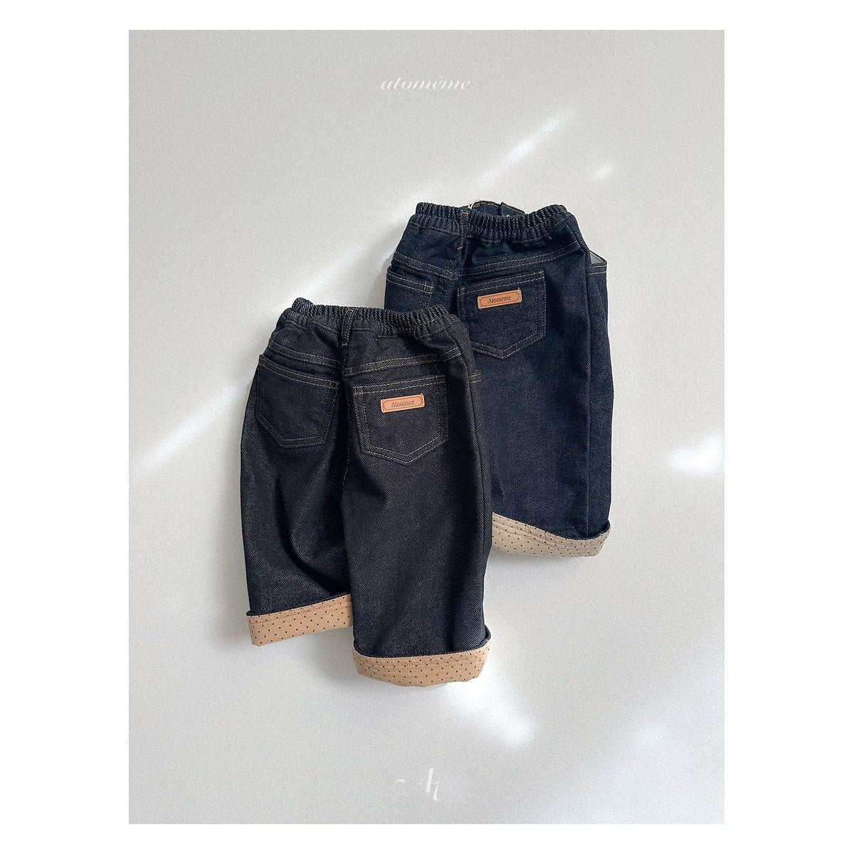 atomeme ノーフェードロールアップデニムパンツ