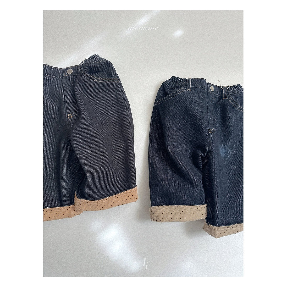 atomeme ノーフェードロールアップデニムパンツ