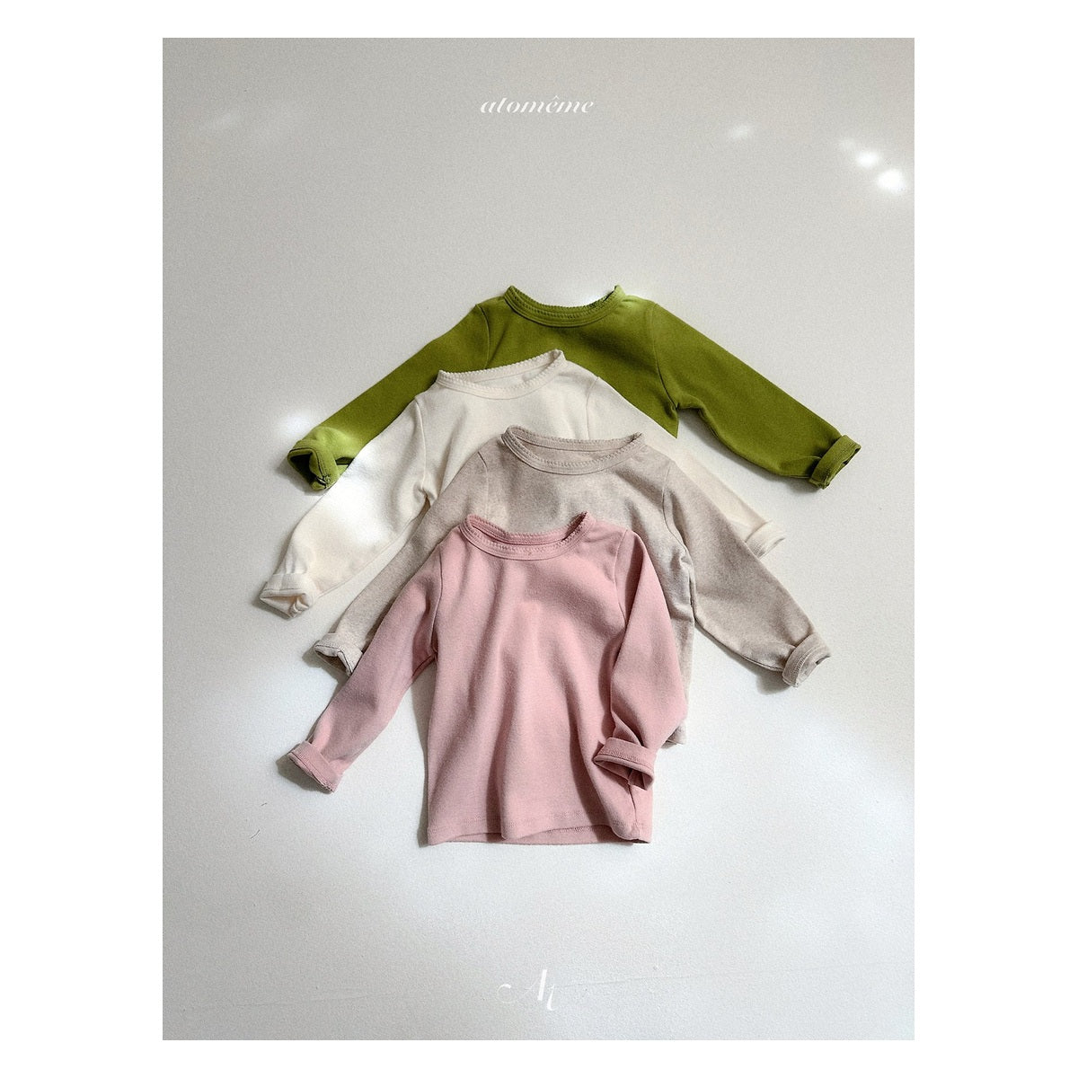atomeme Tシャツ