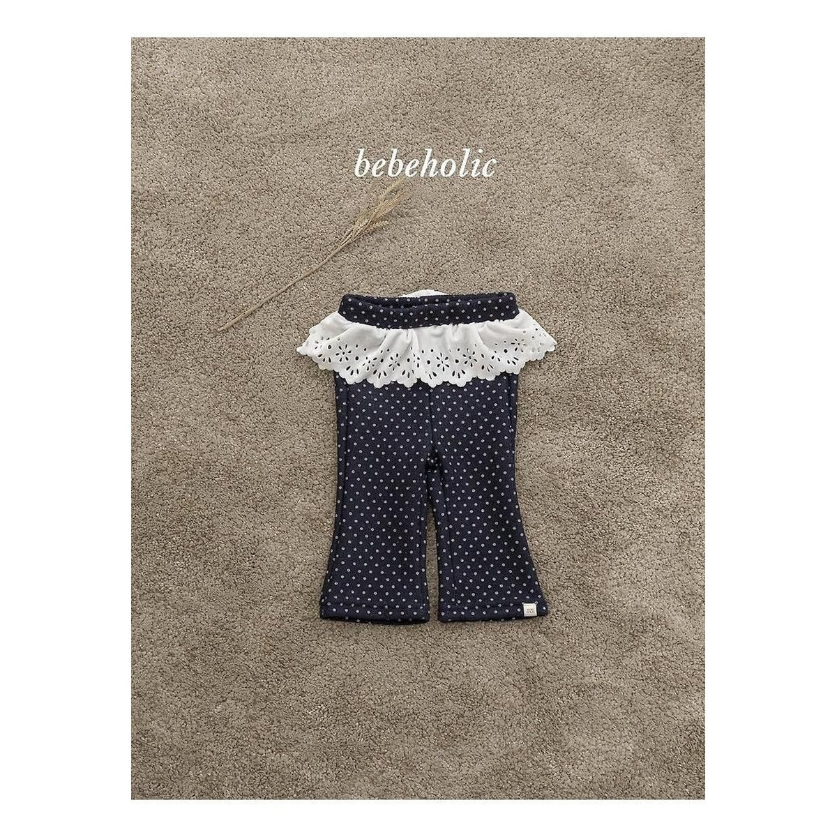 bebeholic バイジュブーツカットパンツ