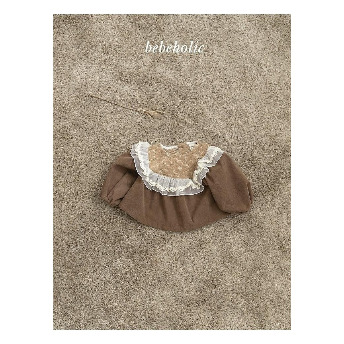 bebeholic フレンチブラウス