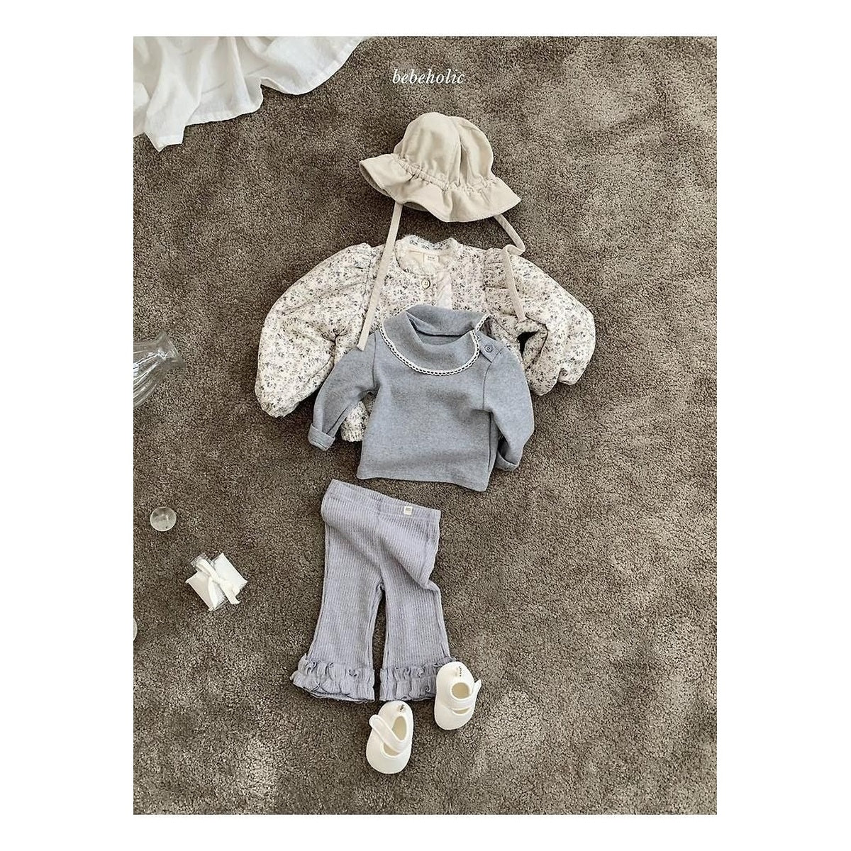 bebeholic クイリングタートルネックTシャツ