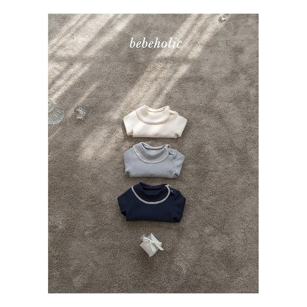 bebeholic クイリングタートルネックTシャツ