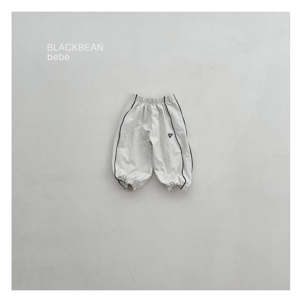 Blackbean サメベビーパンツ