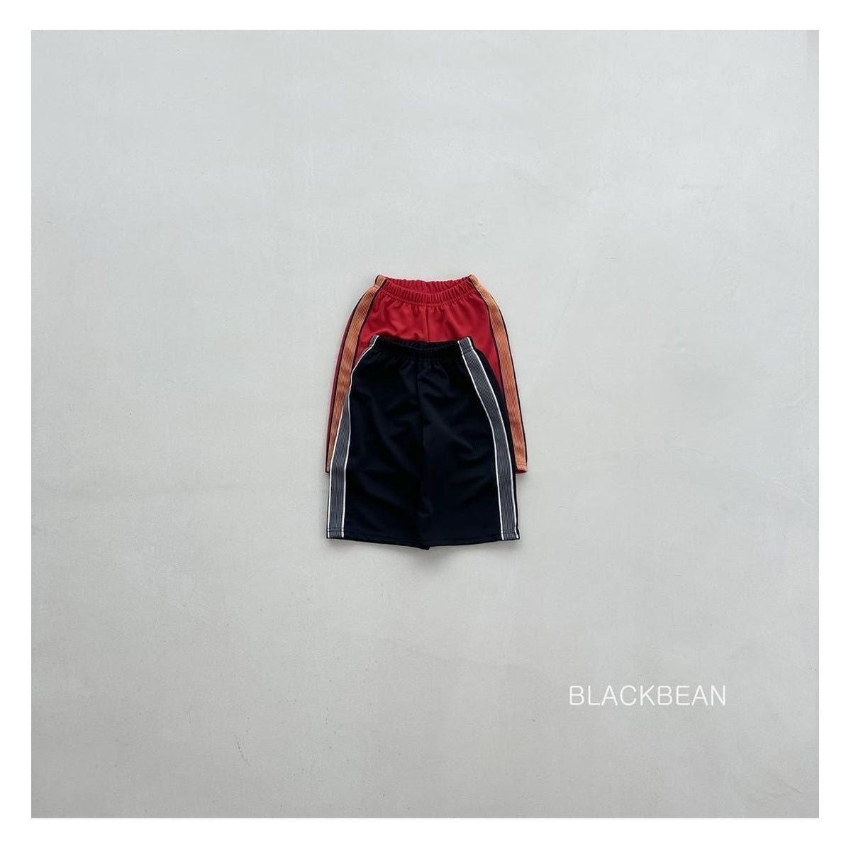 Blackbean パコパンツ
