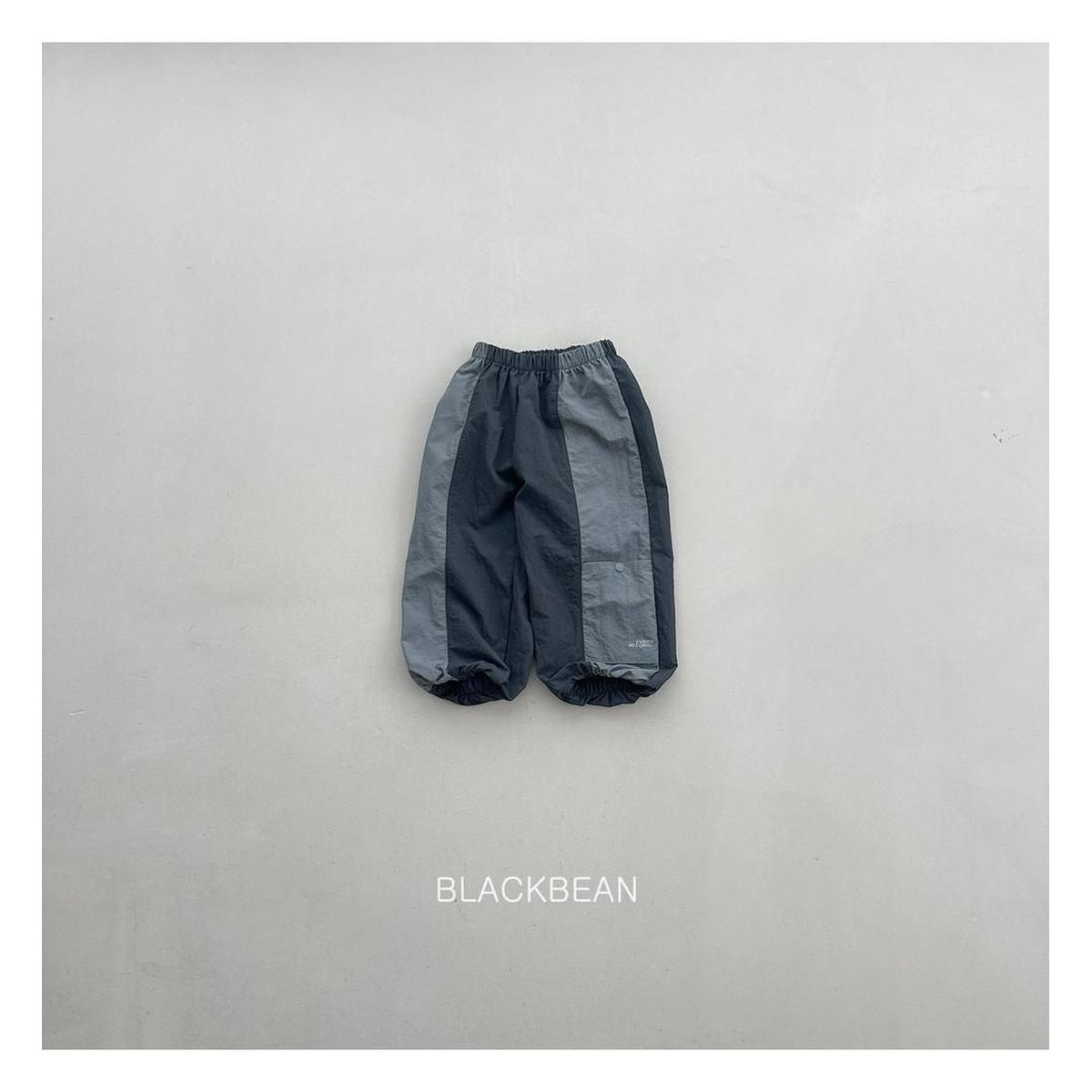 Blackbean マルチパンツ