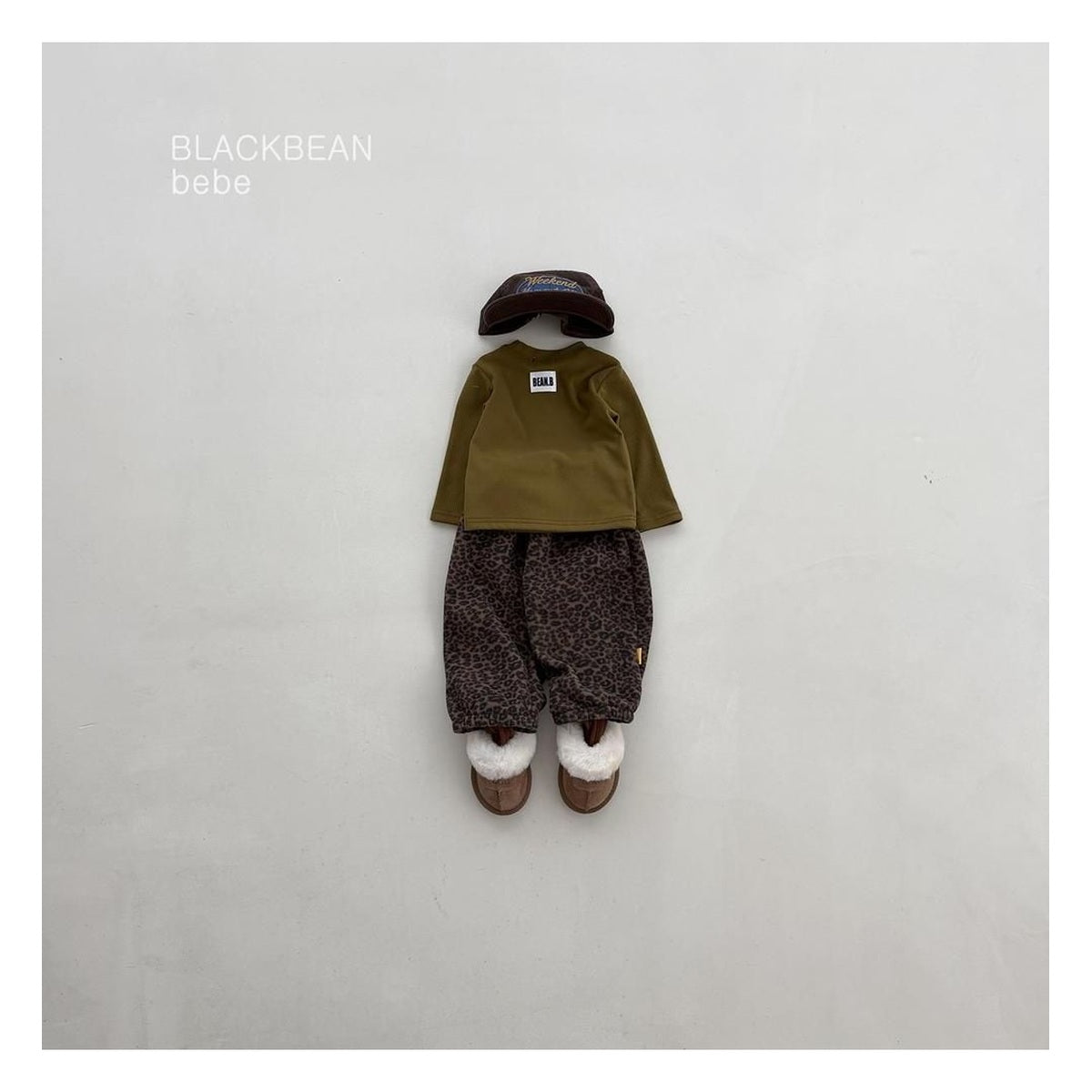 Blackbean ヒョウ柄ベビーパンツ