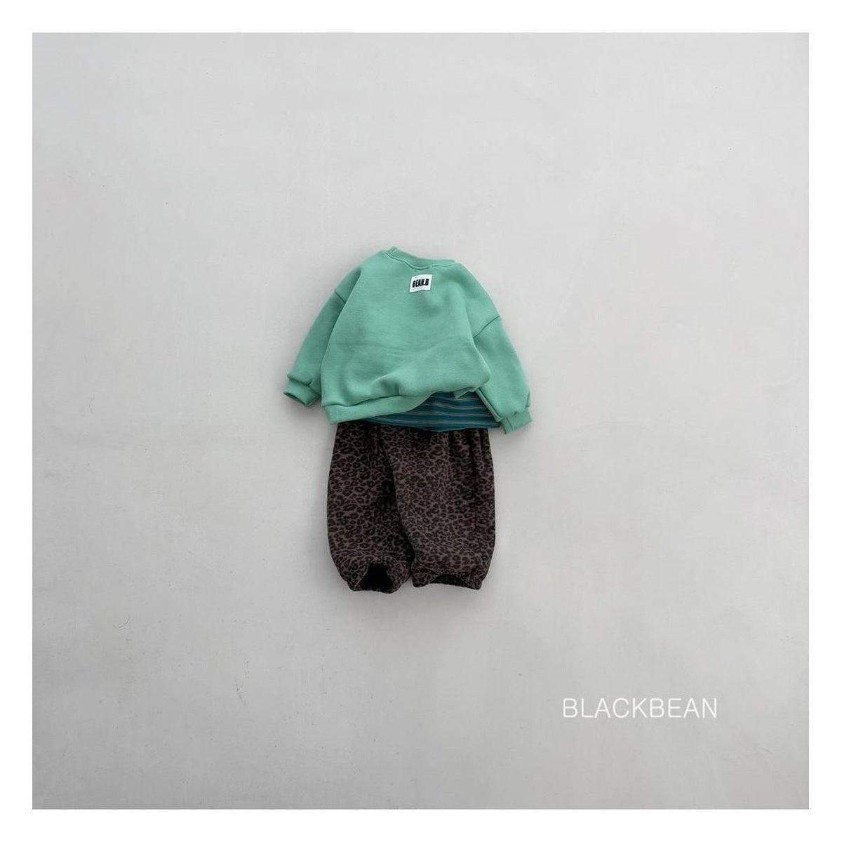 Blackbean ピーナッツスウェット