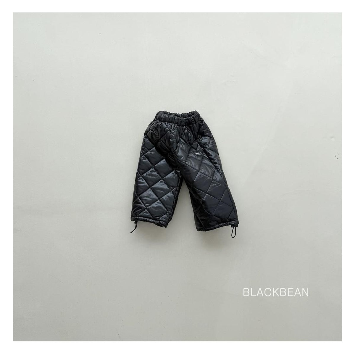 Blackbean ノースパンツ