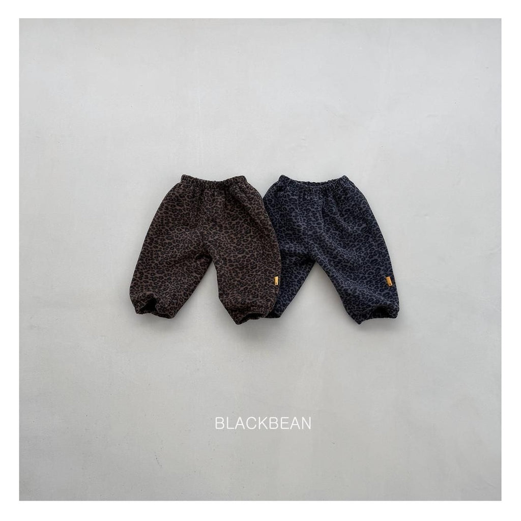 Blackbean ヒョウ柄パンツ