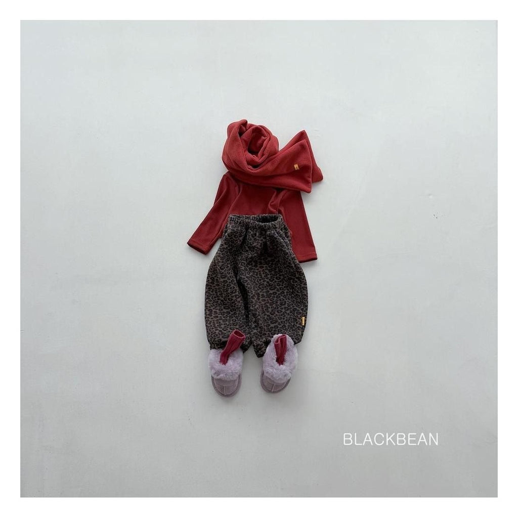 Blackbean ヒョウ柄パンツ