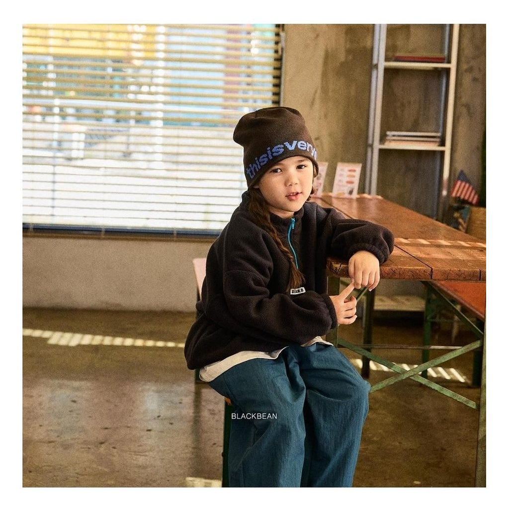 Blackbean ボリュームジップアップ
