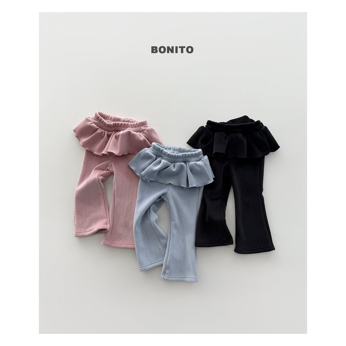 Bonito ベロアフレアパンツ