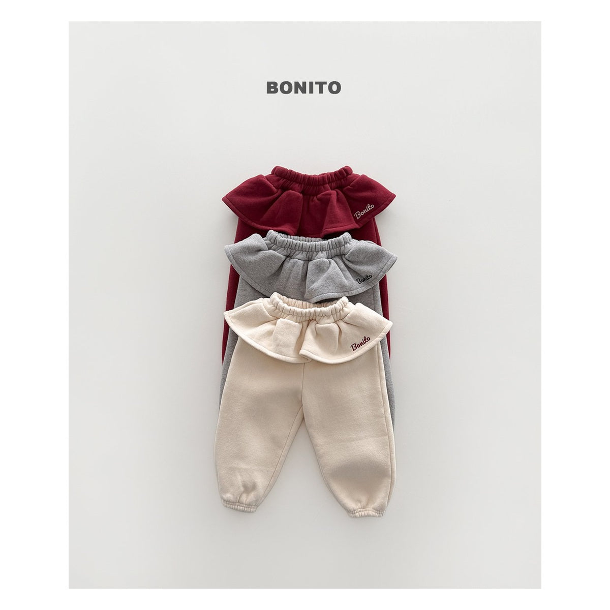 Bonito フリル刺繍ジョガーパンツ