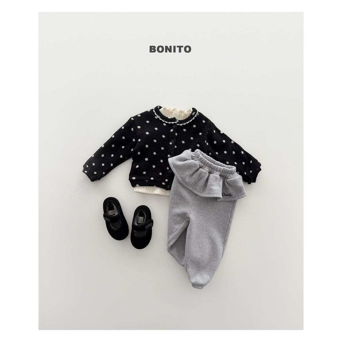 Bonito フリル刺繍ジョガーパンツ