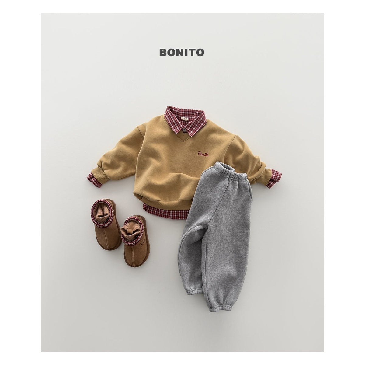 Bonito Vネックスウェット