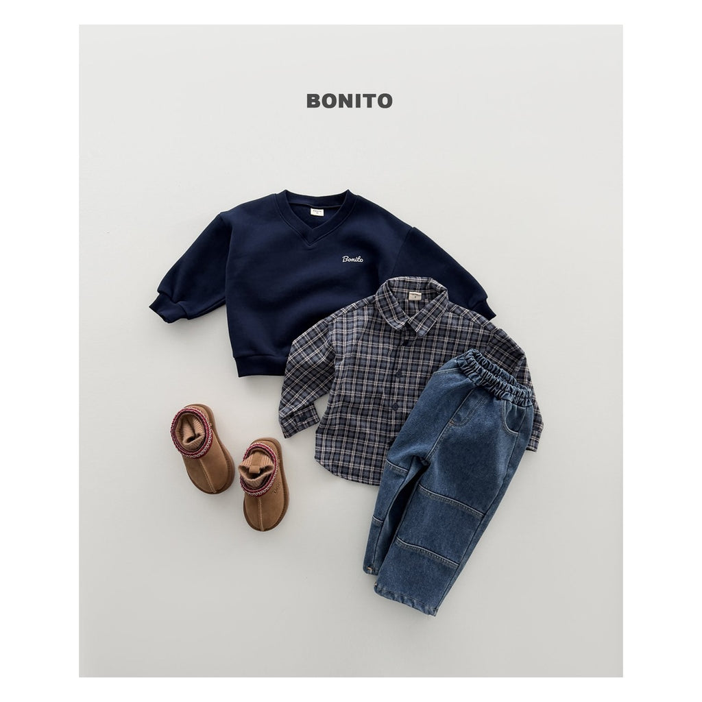 Bonito Vネックスウェット