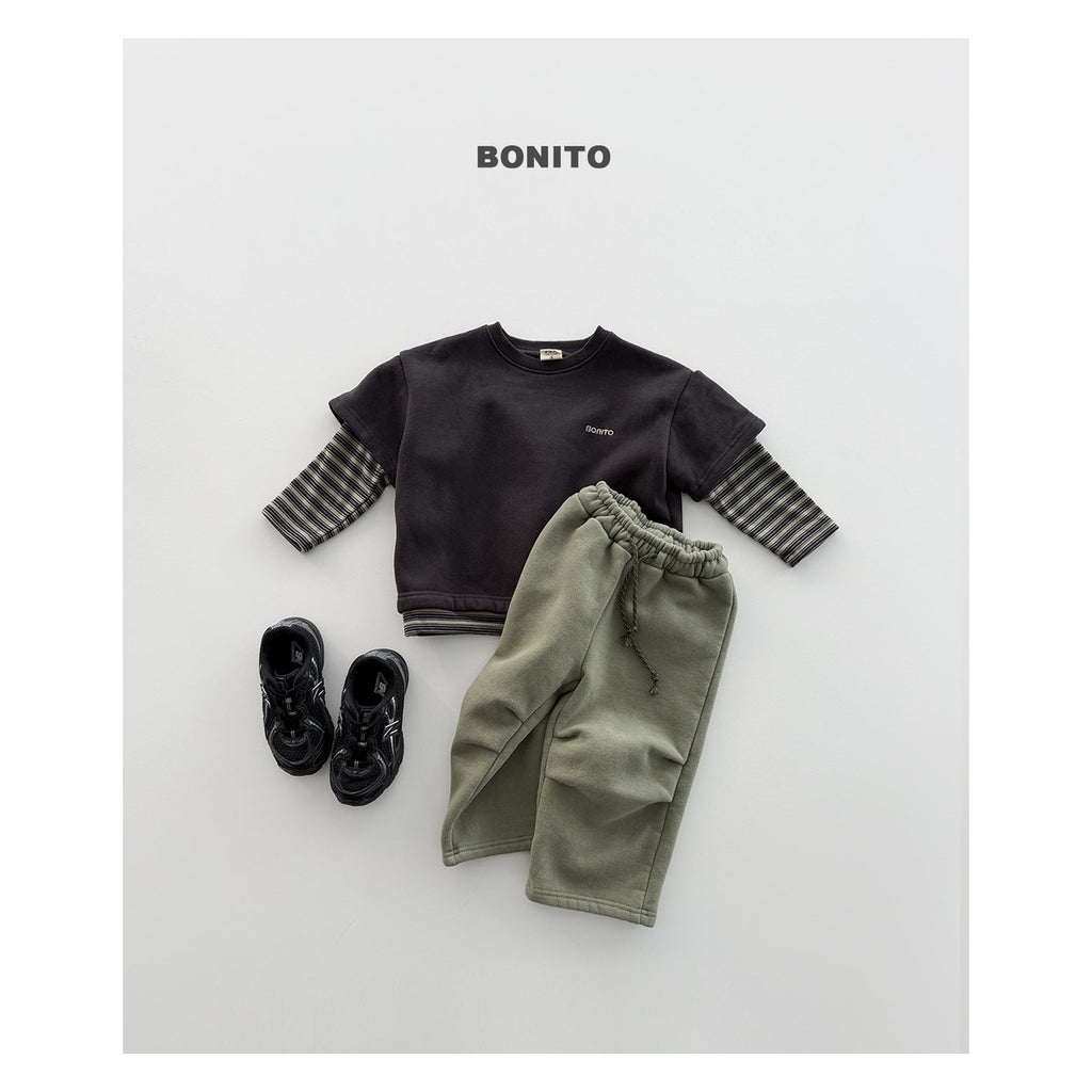 Bonito 膝ピンタックストレートパンツ