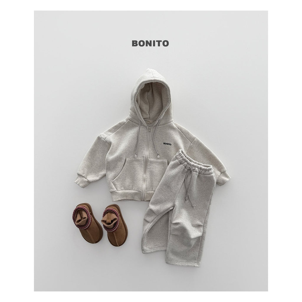 Bonito 膝ピンタックストレートパンツ