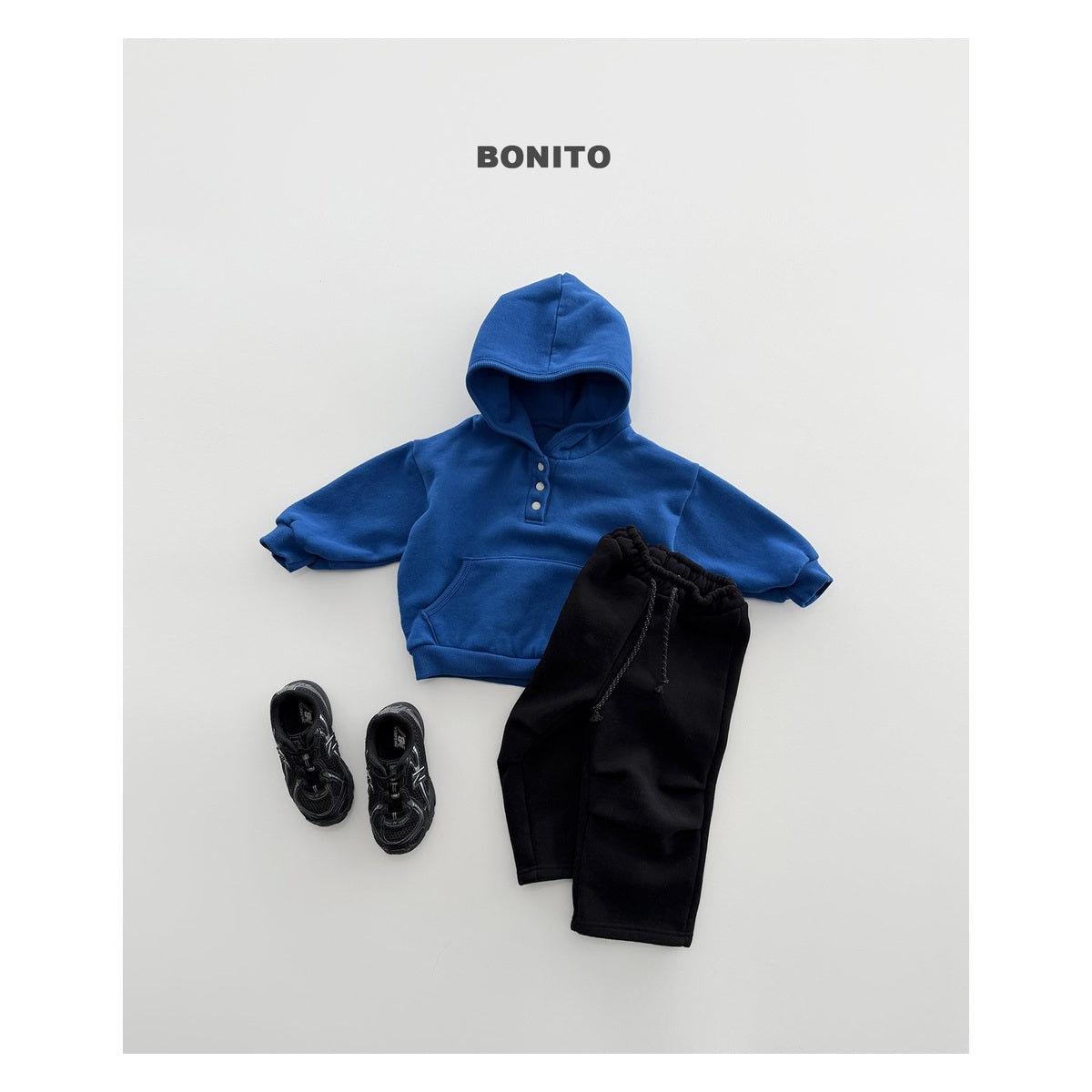 Bonito 膝ピンタックストレートパンツ