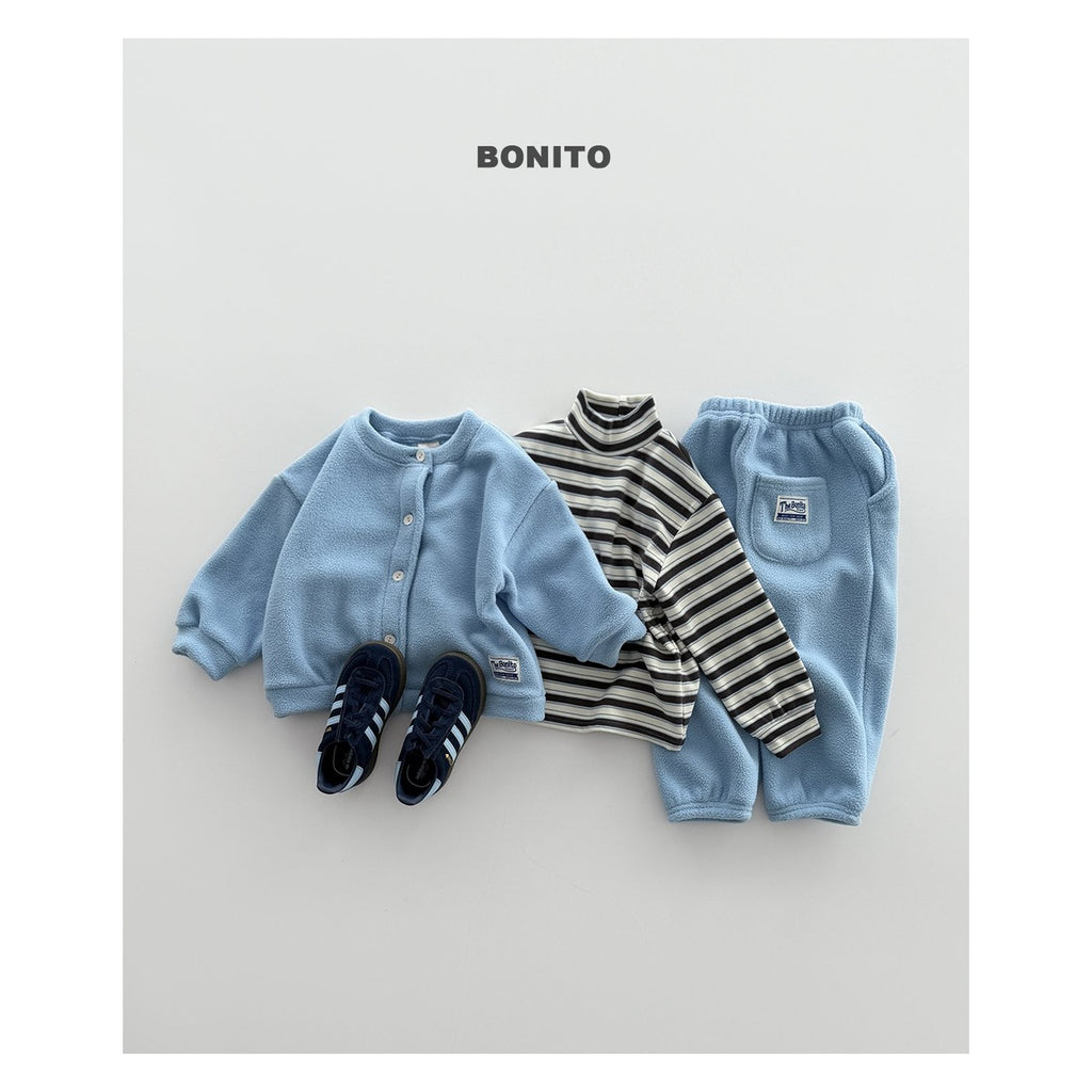 Bonito レトロルージュストゥールネックニット