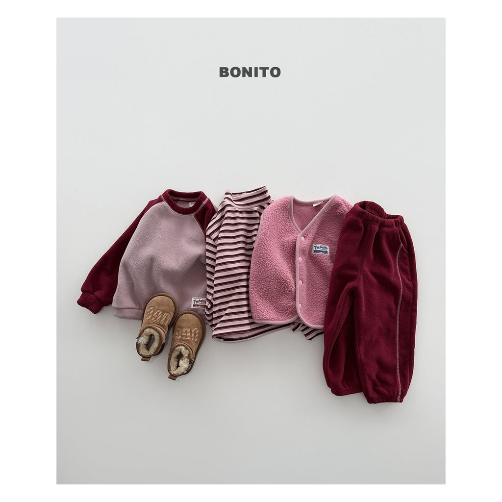 Bonito レトロルージュストゥールネックニット