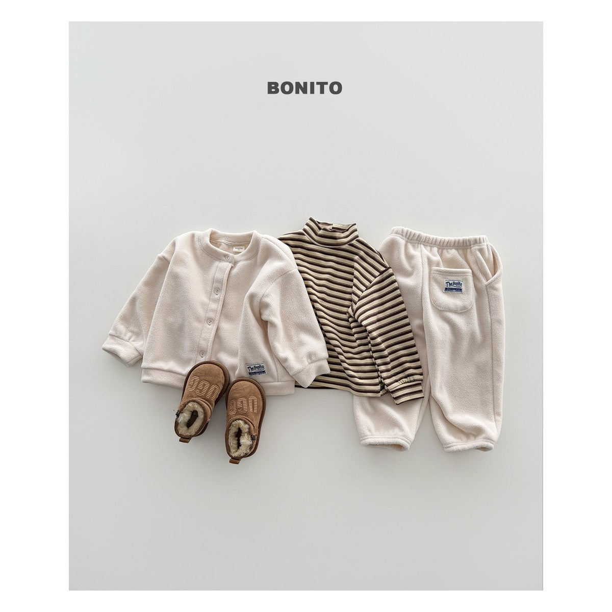Bonito レトロルージュストゥールネックニット