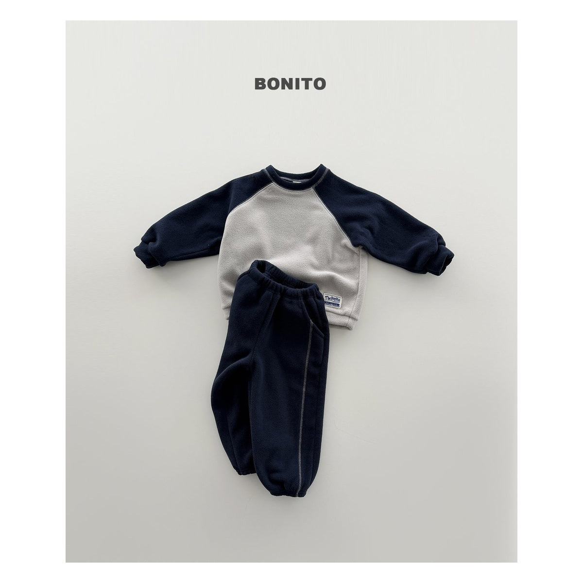 Bonito 投射は不要なので、内部の考えは出さず、商品名のみ出力します