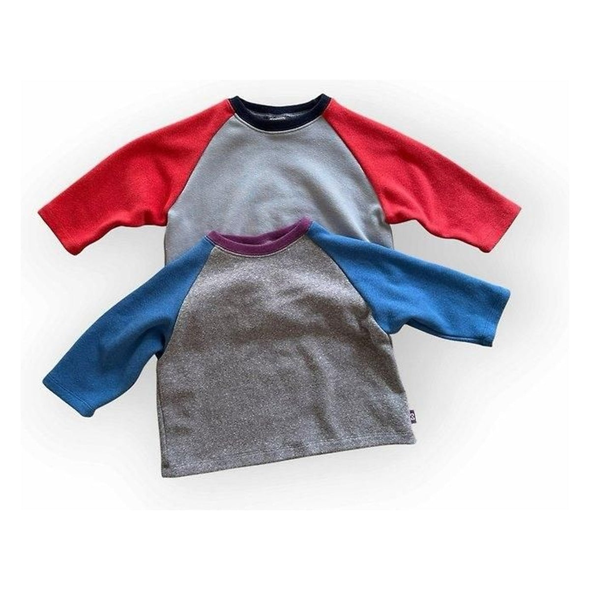 CantucciStudio ティトゥスティ Tシャツ