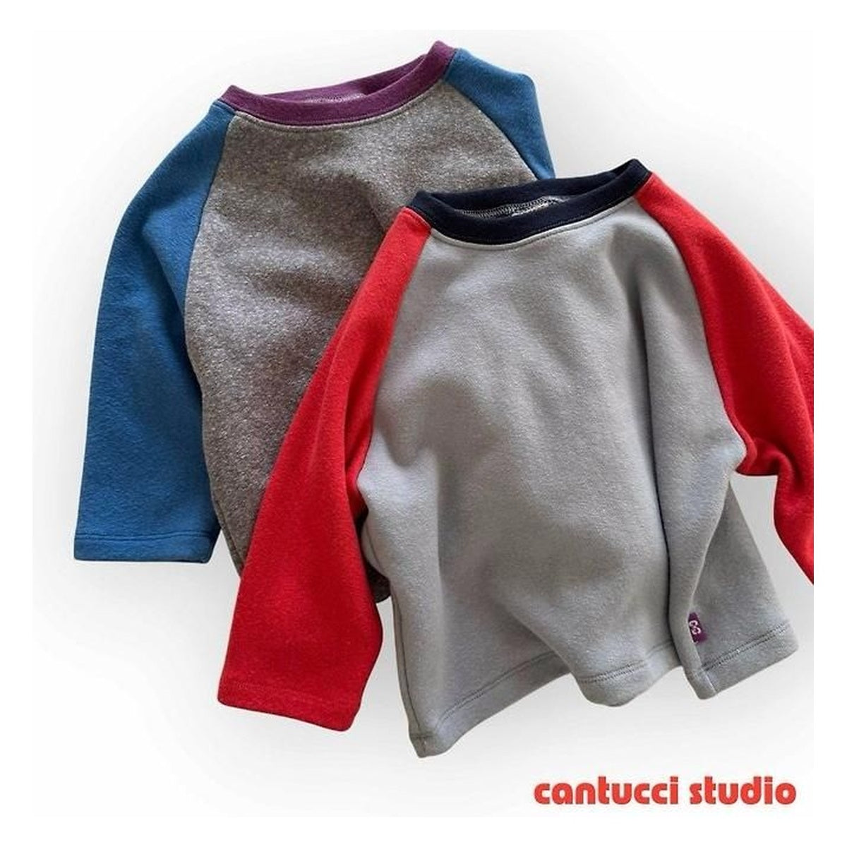 CantucciStudio ティトゥスティ Tシャツ
