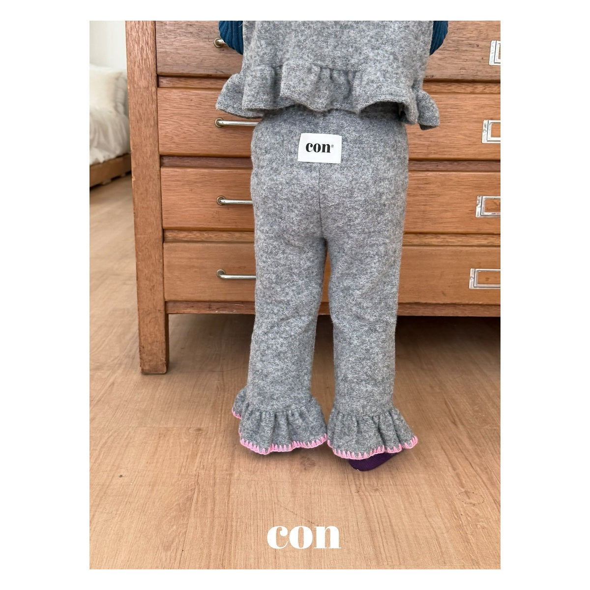 CON メロウフリルパンツ FREE 66-77cm