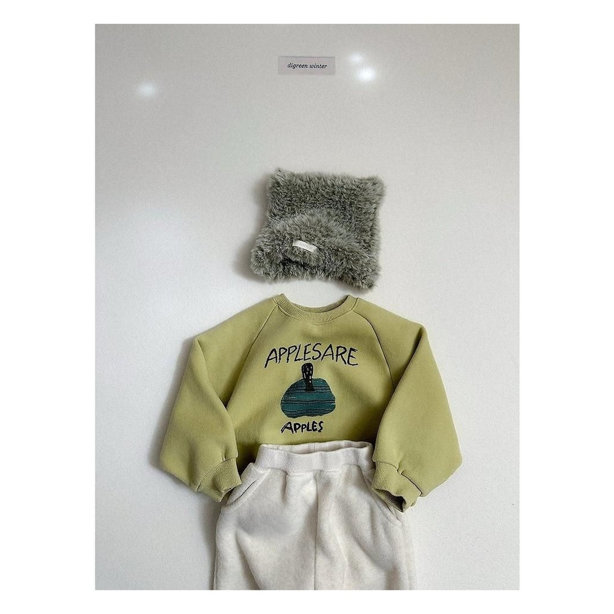digreen アップルスウェット