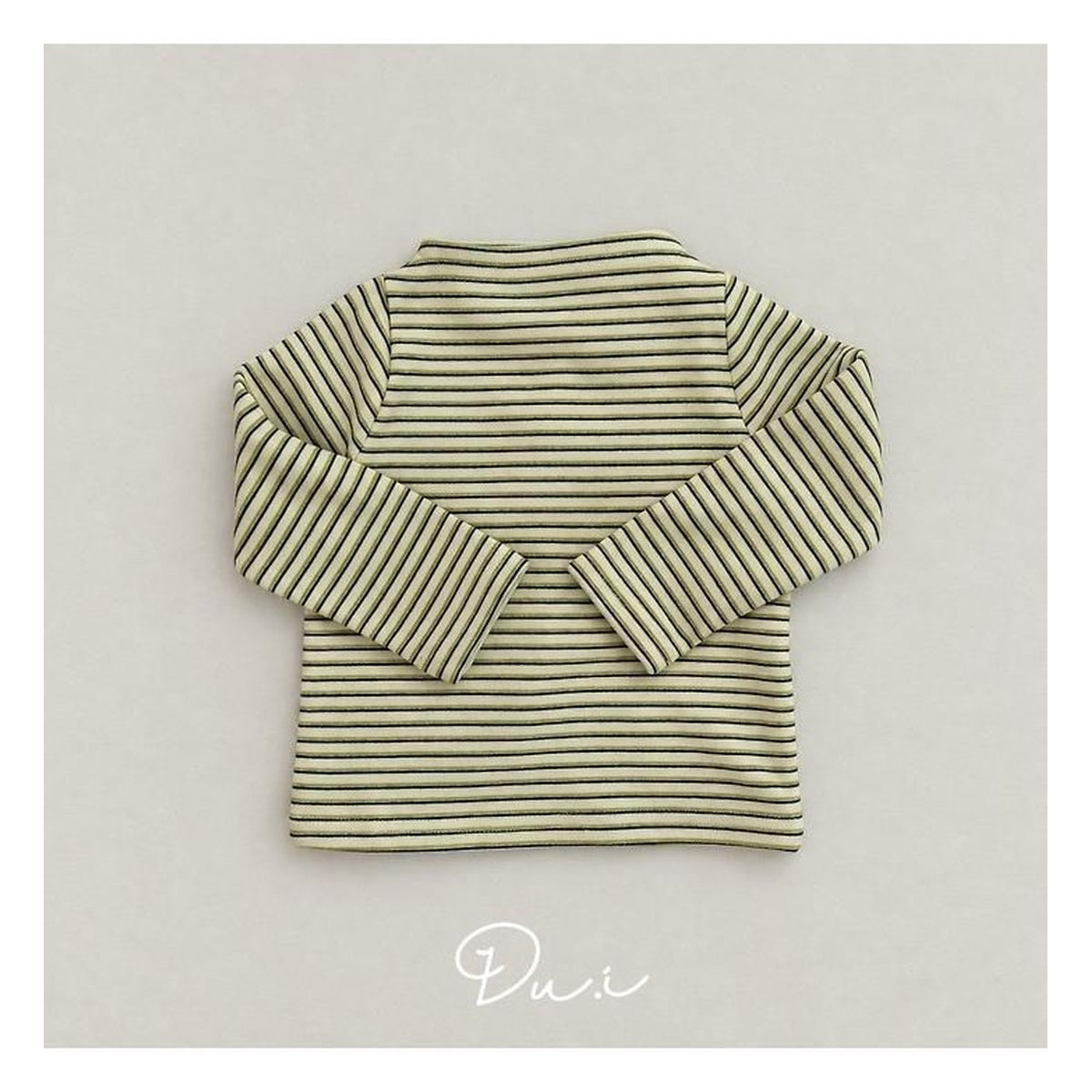 Dui ボーダーハーフハイネックTシャツ