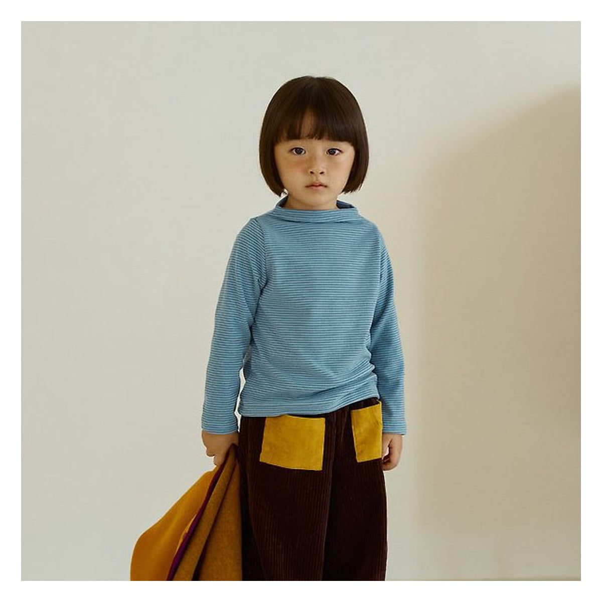 Dui ボーダーハーフハイネックTシャツ