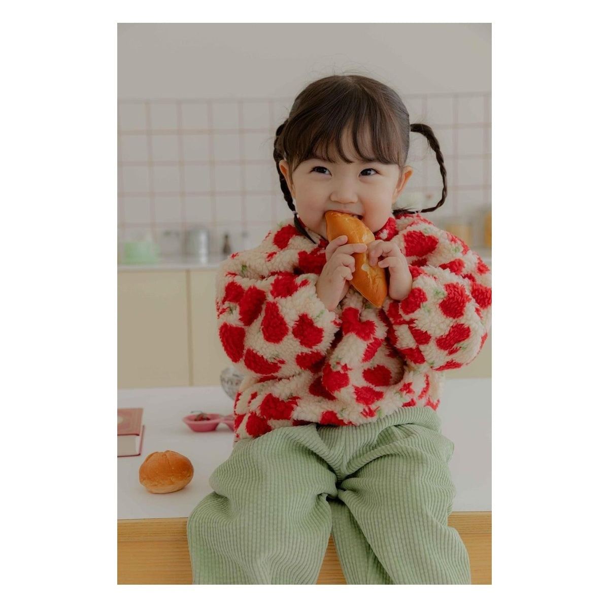 HAHAHA りんごダンブルスウェット