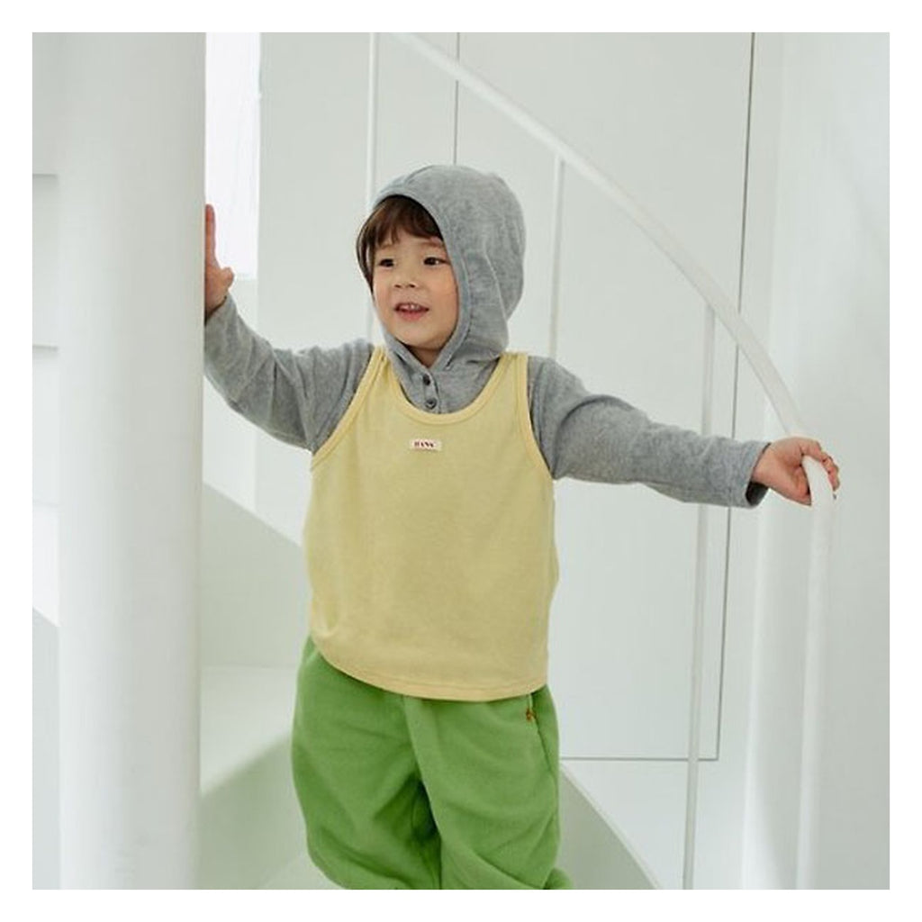 Hans フーディーT