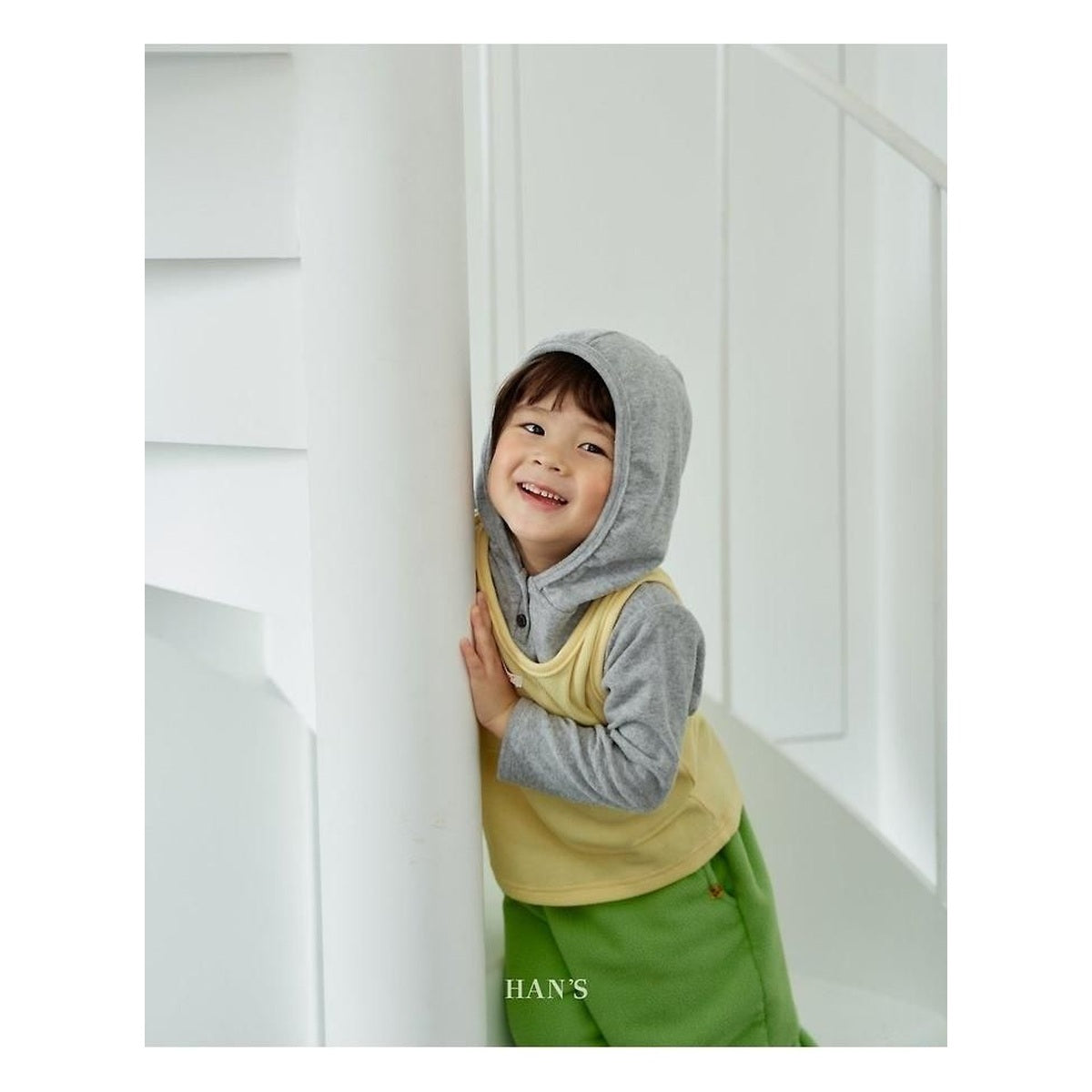Hans フーディーT