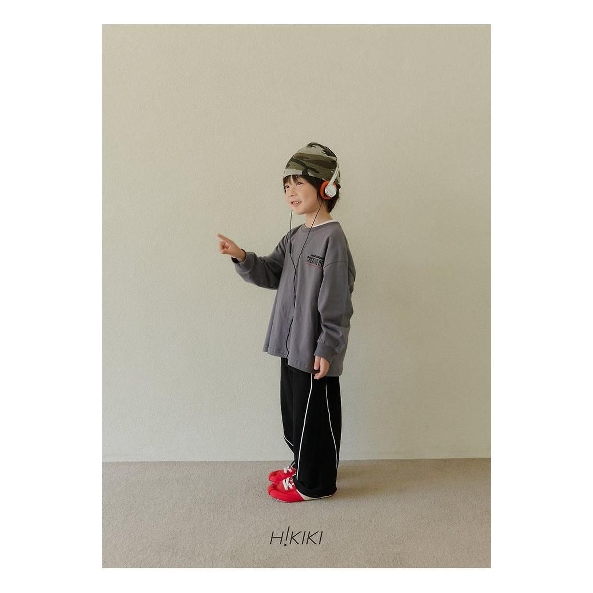 hikiki ラインワイドパンツ