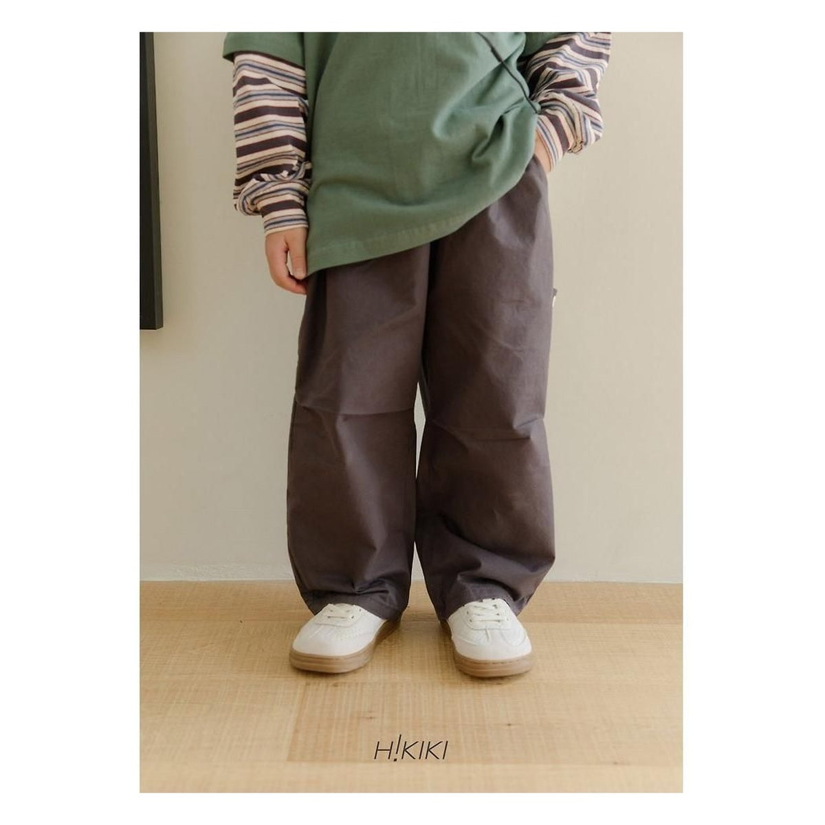 hikiki コットンバレルパンツ