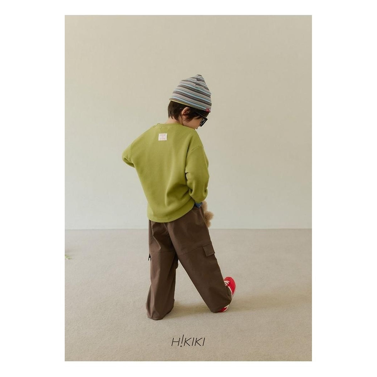 hikiki ラベルTシャツ
