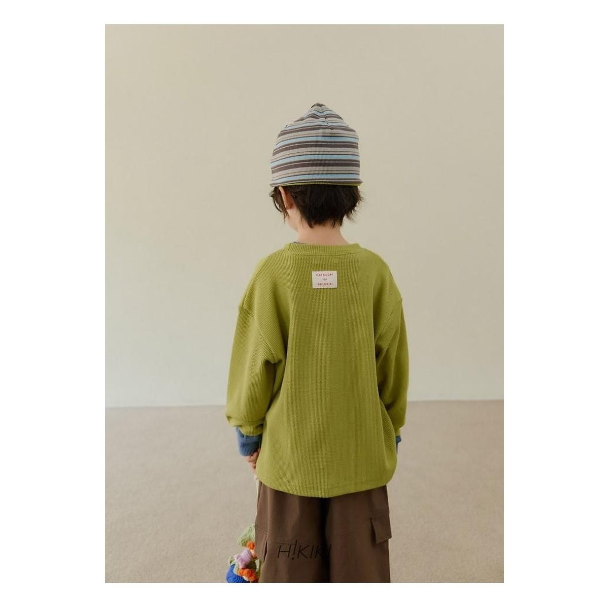 hikiki ラベルTシャツ