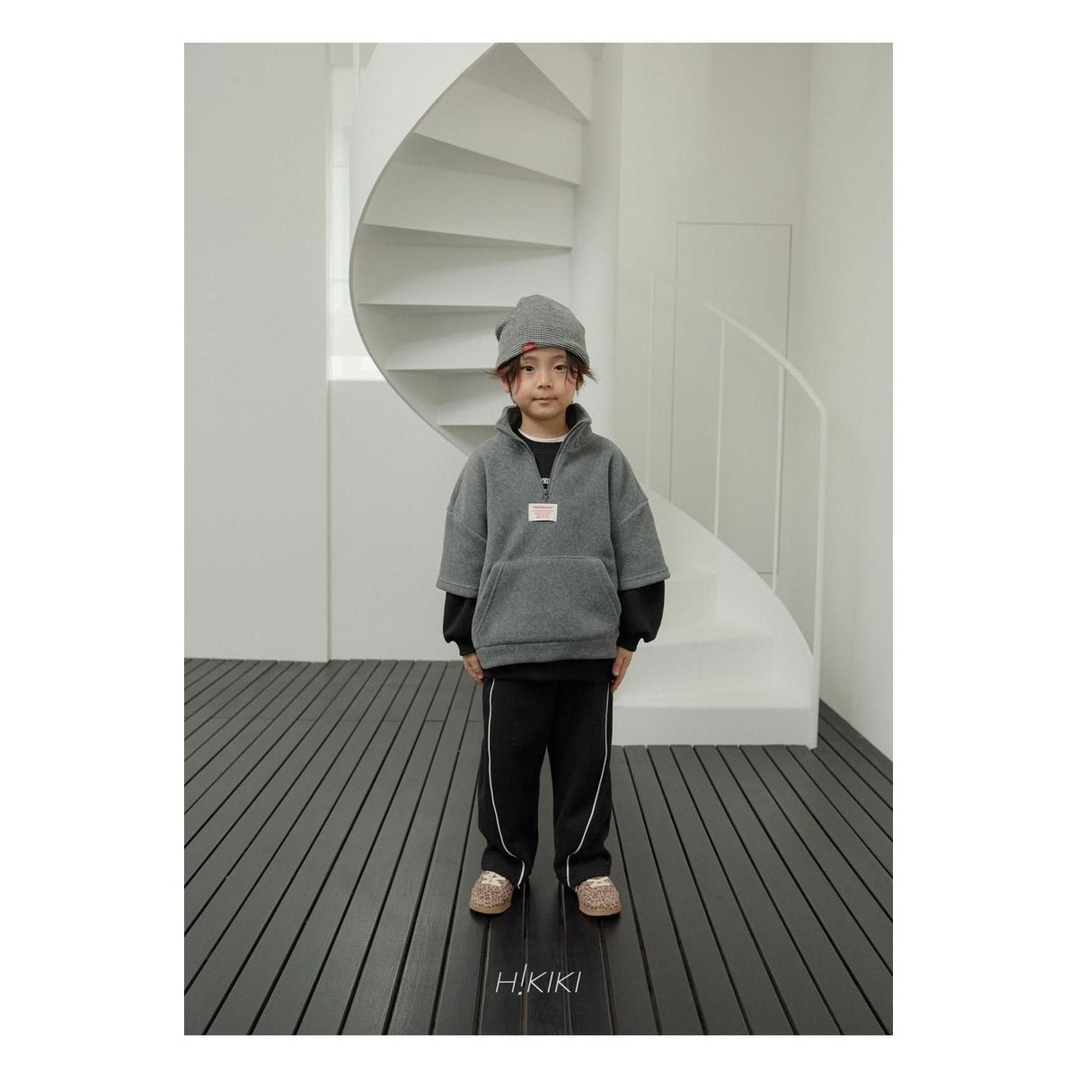 hikiki ラインワイドパンツ