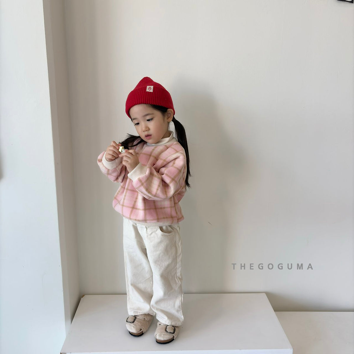 THE GOGUMA チェックポンポントレーナー