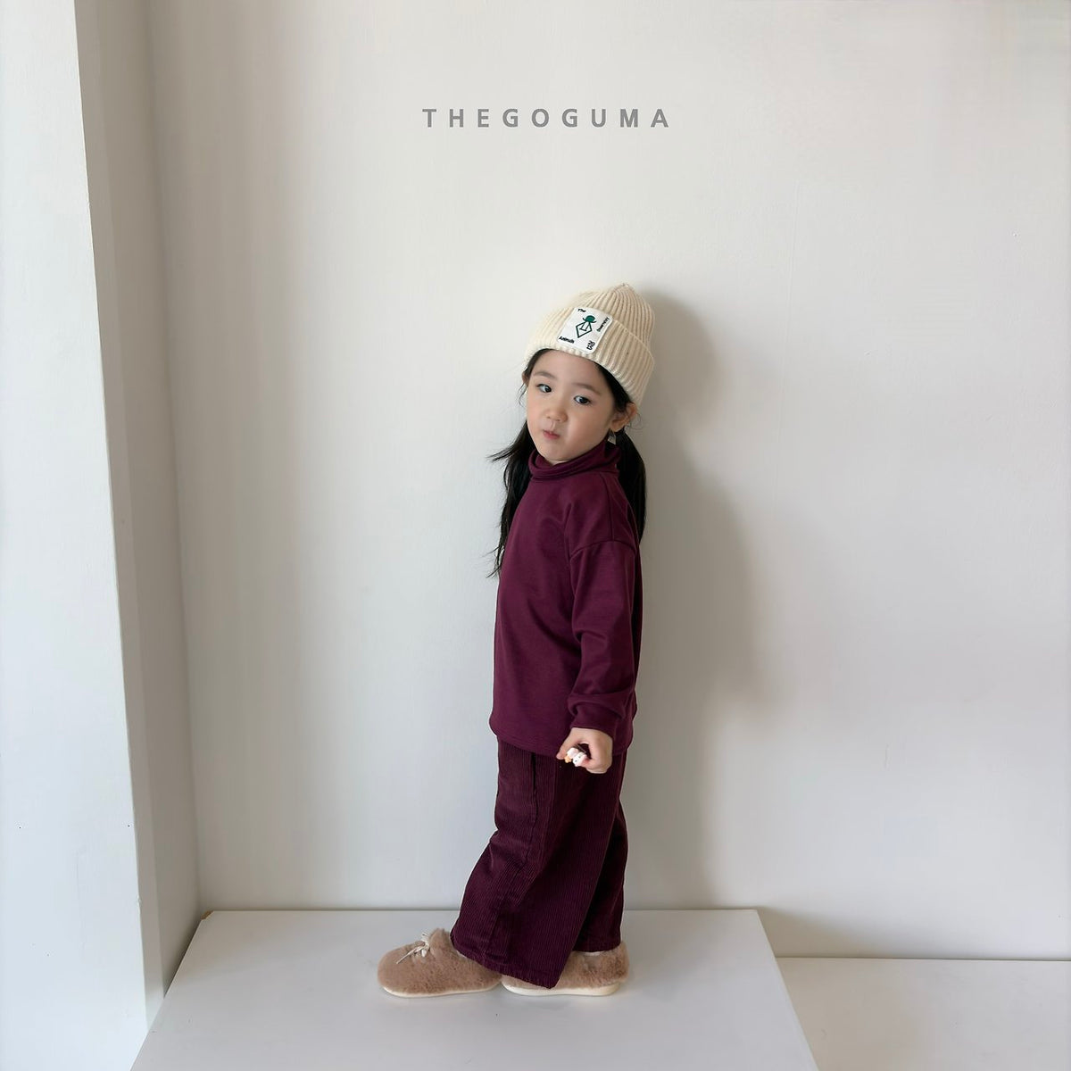 THE GOGUMA 無地ストレッチタートルネックTシャツ