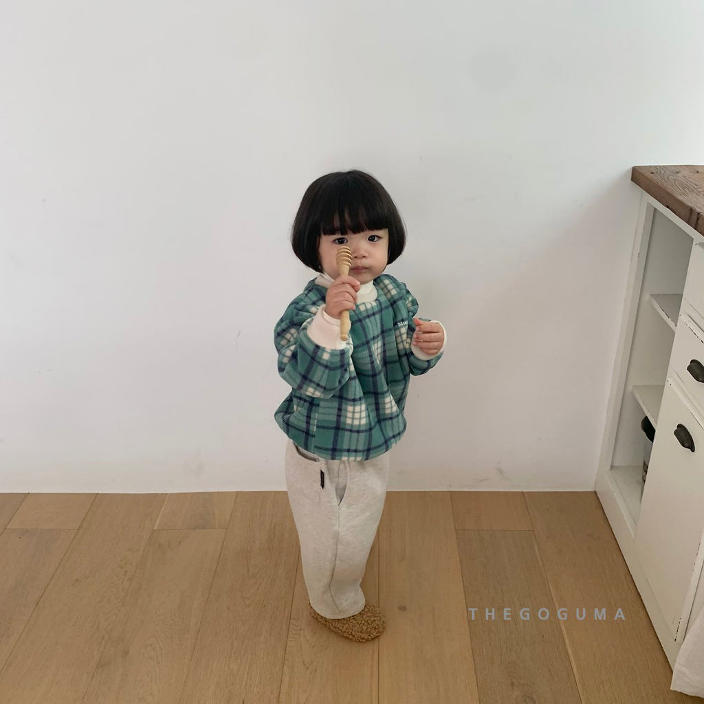 THE GOGUMA チェックポンポントレーナー