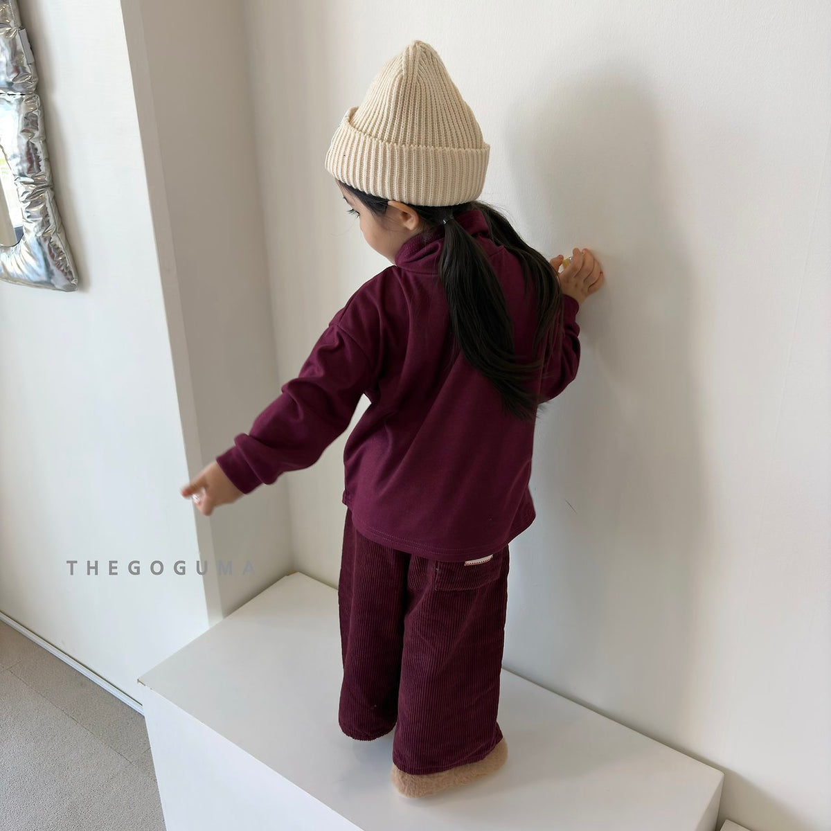 THE GOGUMA 無地ストレッチタートルネックTシャツ